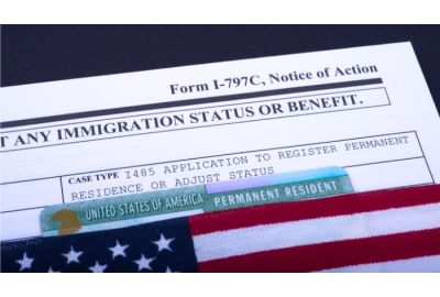 EEOC Guidance Clarifies When COVID-19 Is Qualifies as a Disability-12-21-21